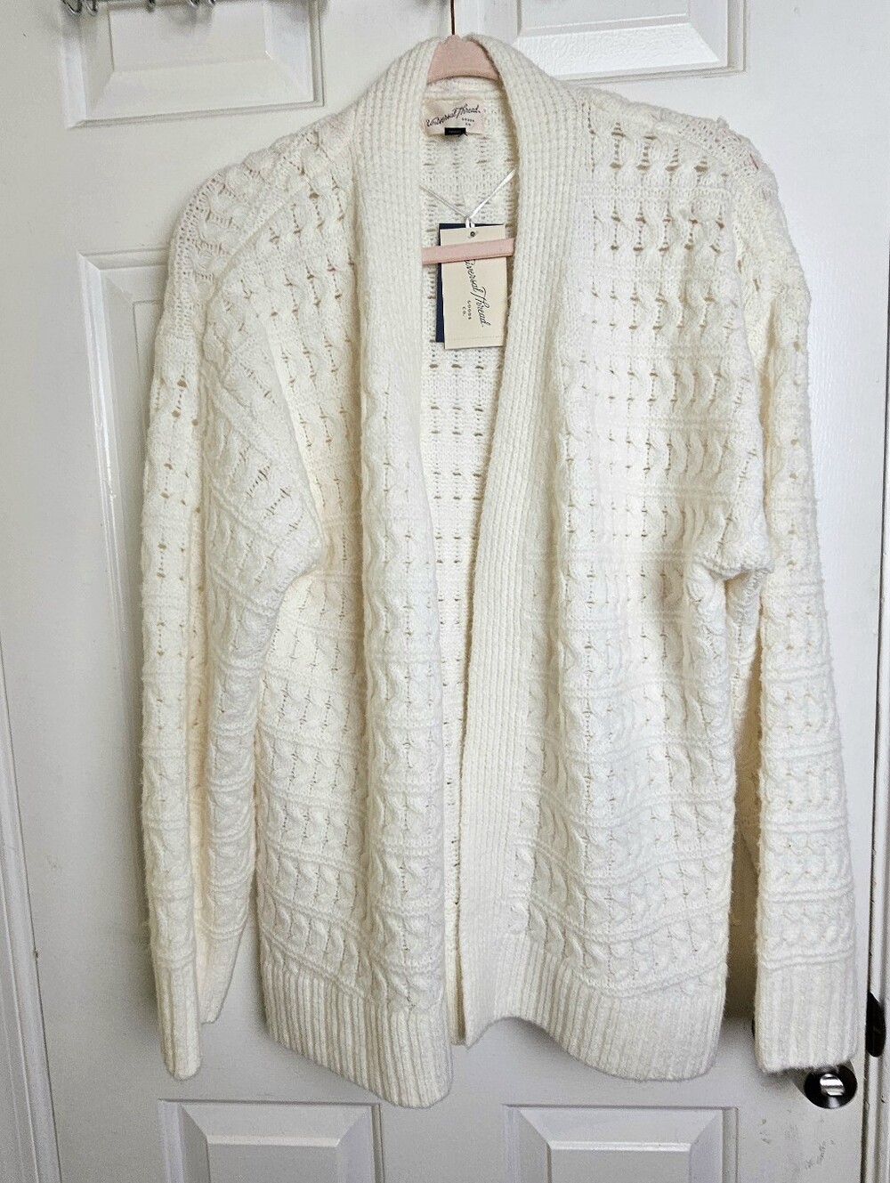 New Universal Thread Cashemere-like Soft Woven Cardigan